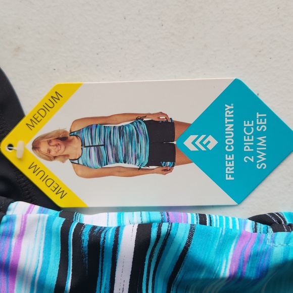 2 piece bathing suit Free Country - Picture 2 of 2